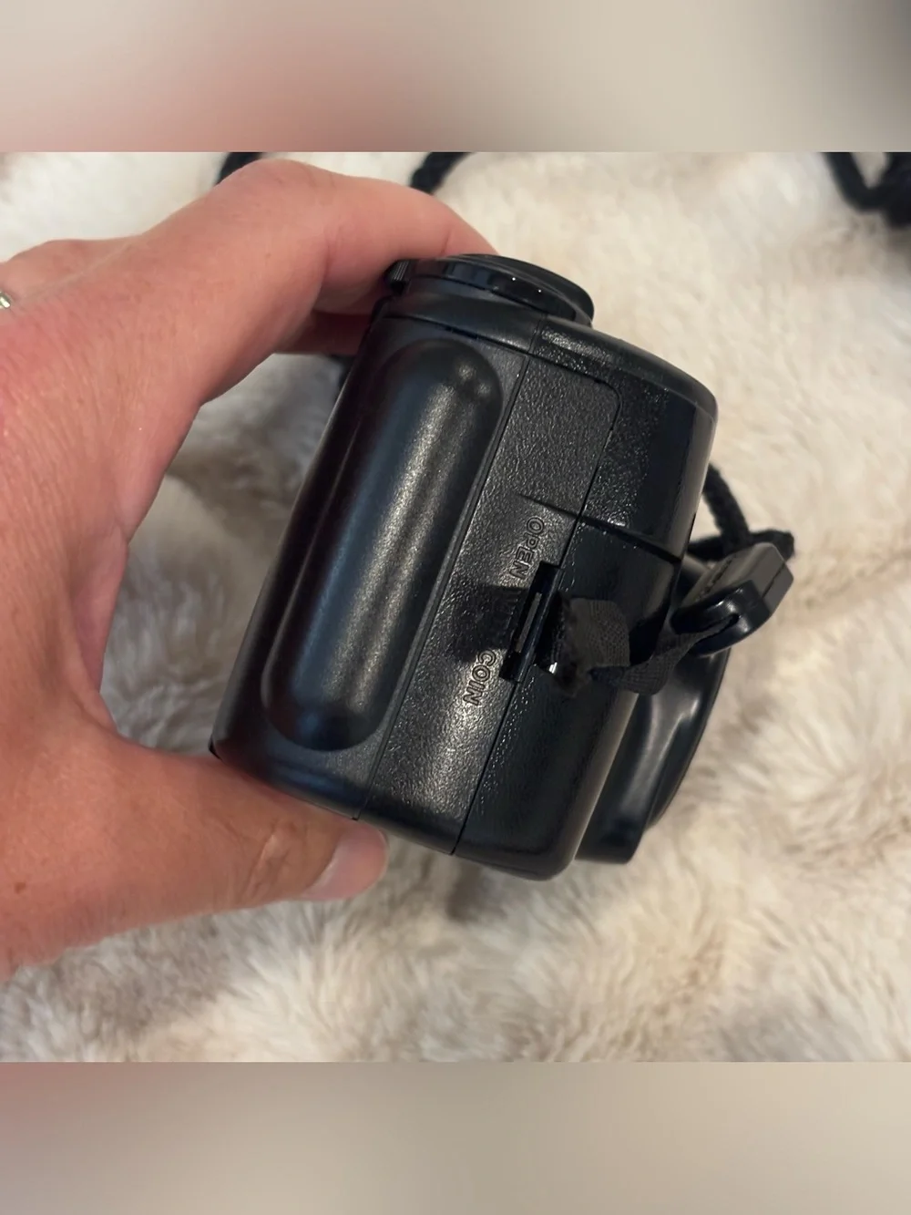 Olympus Superzoom 760 Auto Focus 35-76mm Film Camera